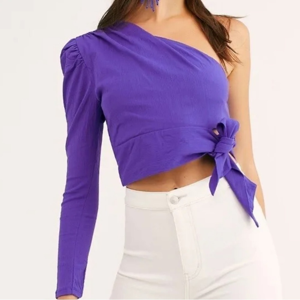 FREE PEOPLE one shoulder cropped top with tie size medium